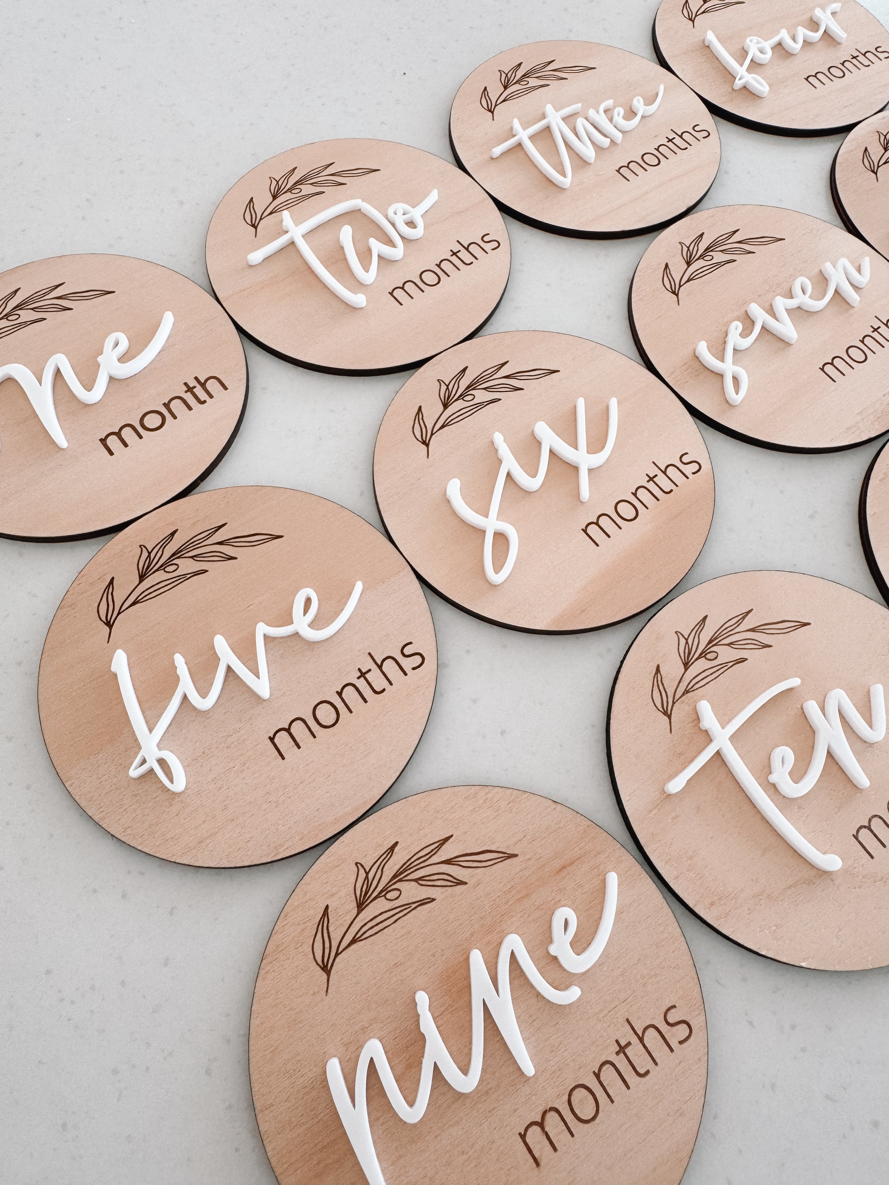 Round Botanical Milestone Set - Wood