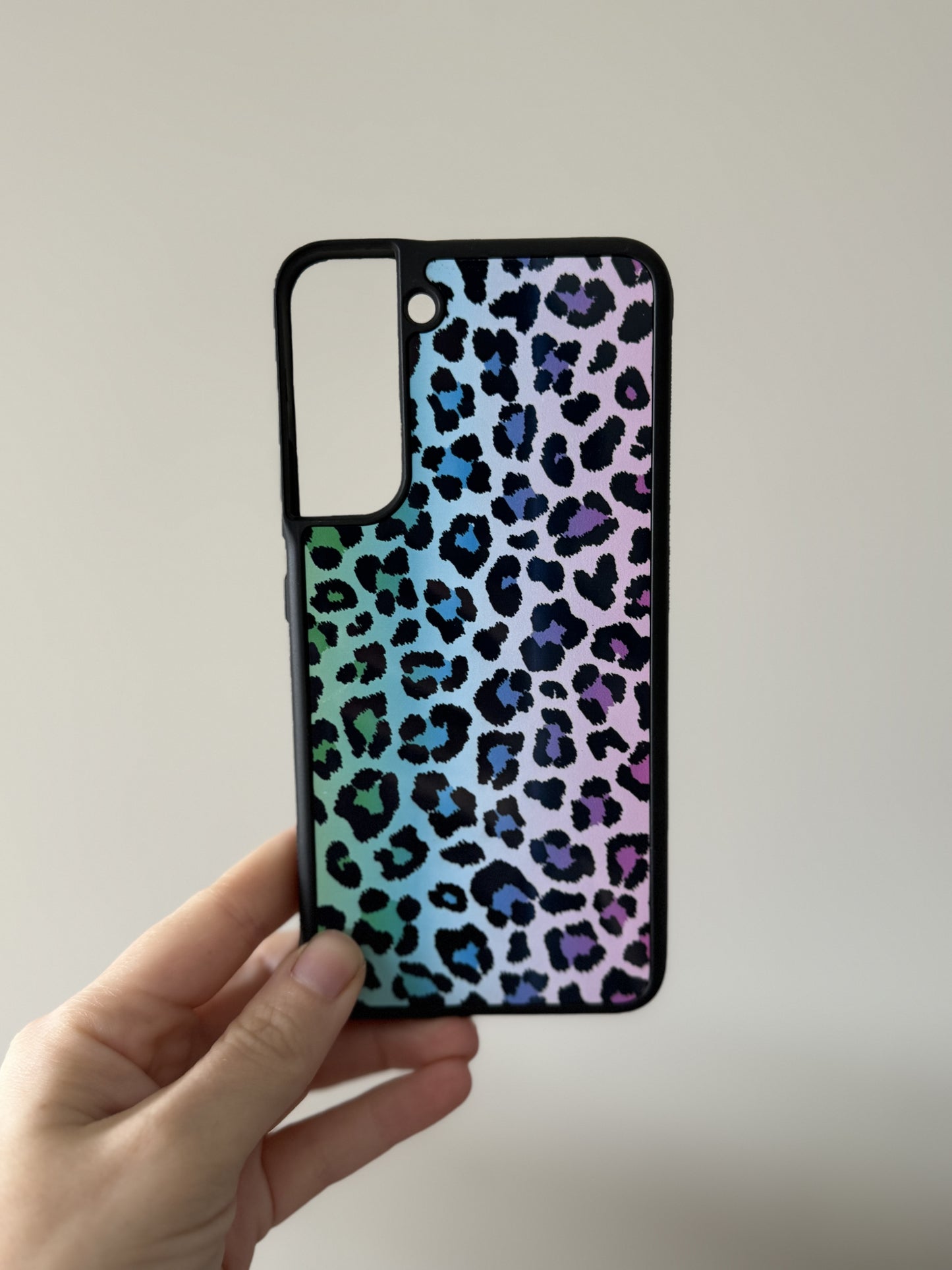 S22 ultra - rainbow leopard phone case