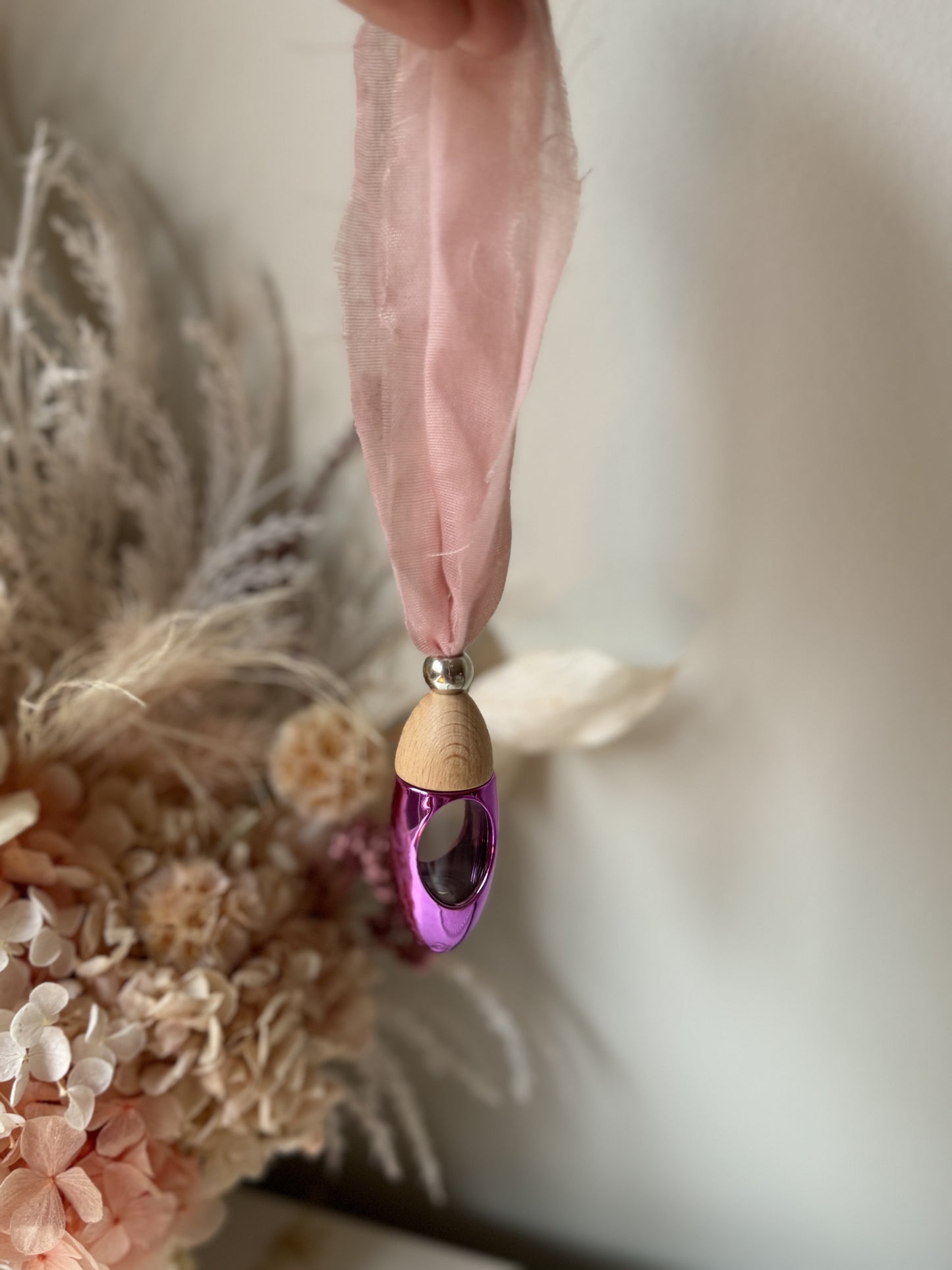 Car diffuser - purple with pink ribbon