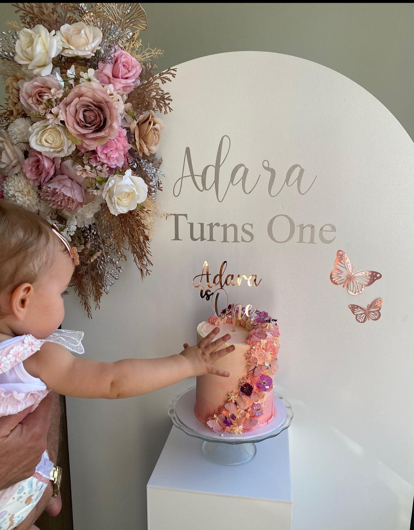Custom single layer cake topper - Mirror Acrylic